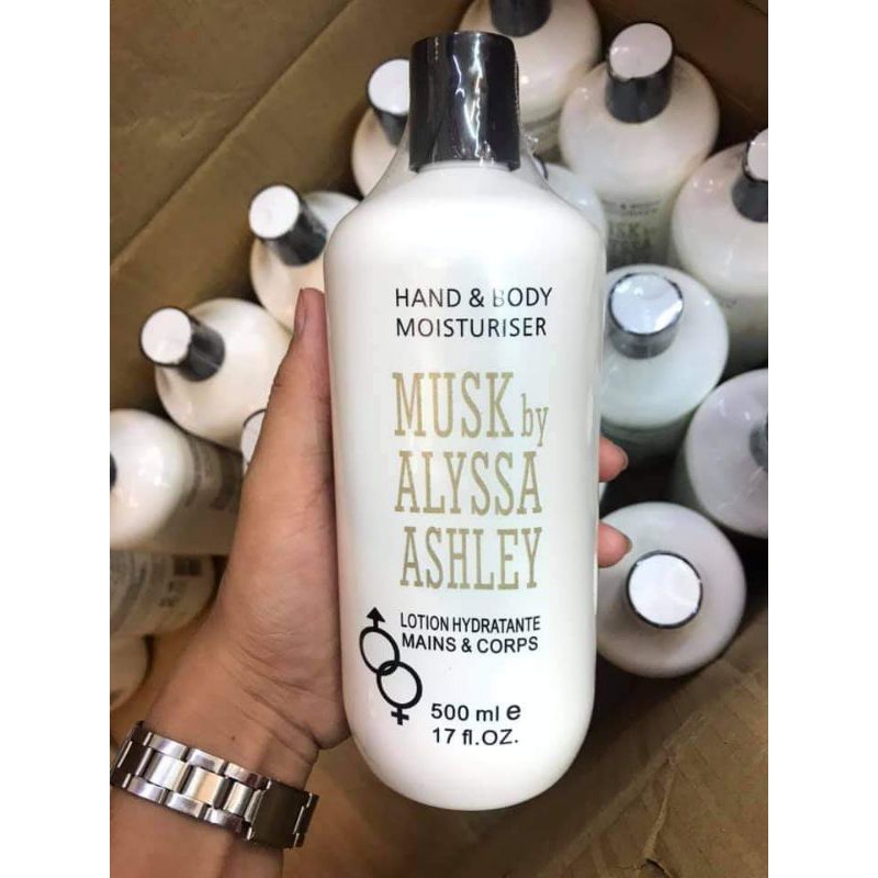 Hand And Body Moisturizer MUSK BY ALYSSA ASHLEY Lotion Hydratante Main