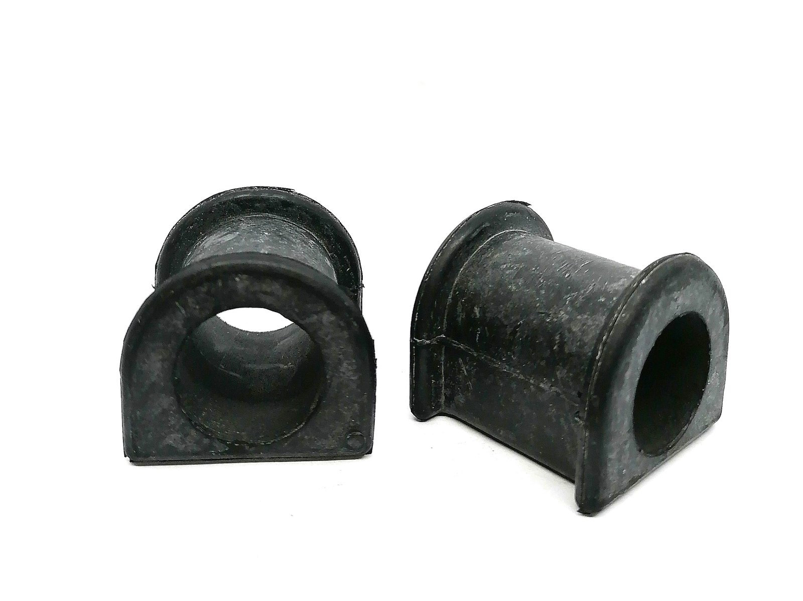 STABILIZER BAR BUSHING NP 48815 30050 TOYOTA TAMARAW FX LITE ACE