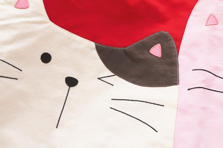 (Closeout !) Kine Cat Cute Three Cats Pure Cotton Cloth Skin Female Cartoon Double Pillowcase Pillow Cover