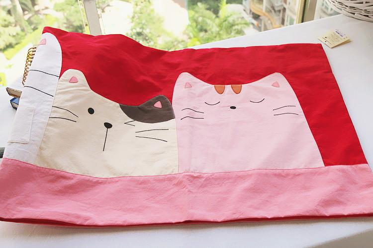 (Closeout !) Kine Cat Cute Three Cats Pure Cotton Cloth Skin Female Cartoon Double Pillowcase Pillow Cover