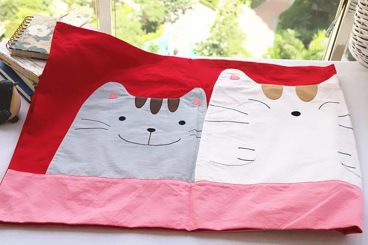 (Closeout !) Kine Cat Cute Three Cats Pure Cotton Cloth Skin Female Cartoon Double Pillowcase Pillow Cover