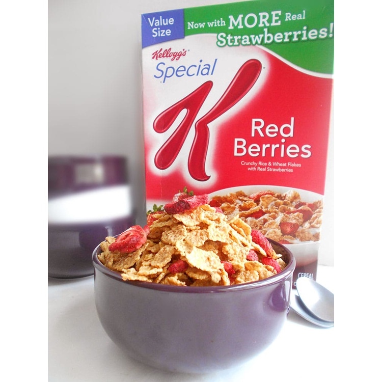 Kellogg S Breakfast Cereal Frosted Flakes Red Berries Corn Flakes Fat