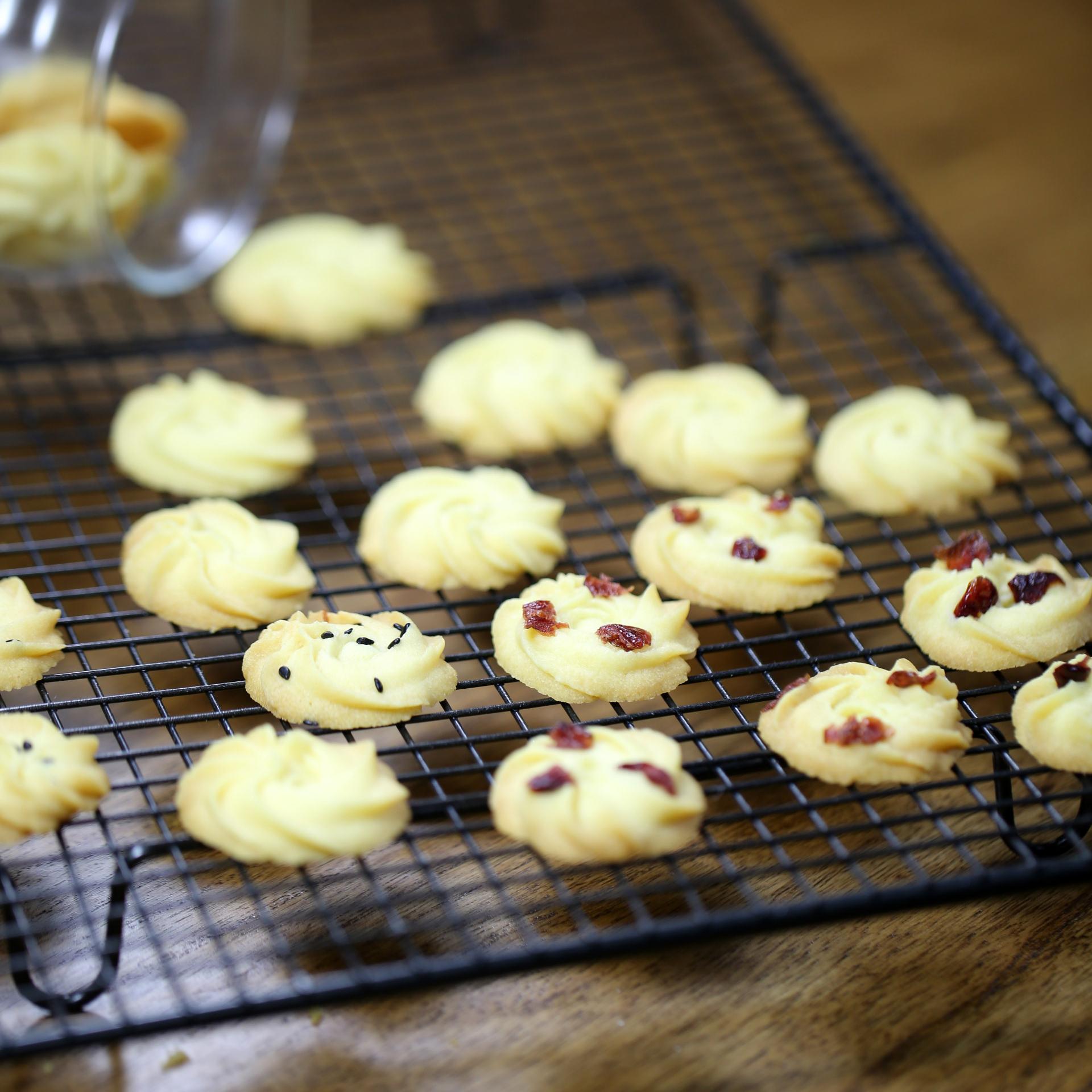 Cỡ Đại Mã Hóa Không Dính Lạnh Chiếc Bánh Mì Giá Làm Lạnh Đen Không Dính Lạnh Treo Lưới Bánh Biscuit Bánh Giá Phơi Đồ