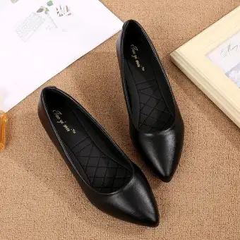 black flat shoes for work