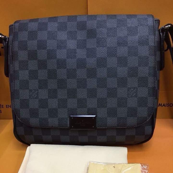 Vintage Louis Vuitton Crossbody Messenger Bags For Men | semashow.com