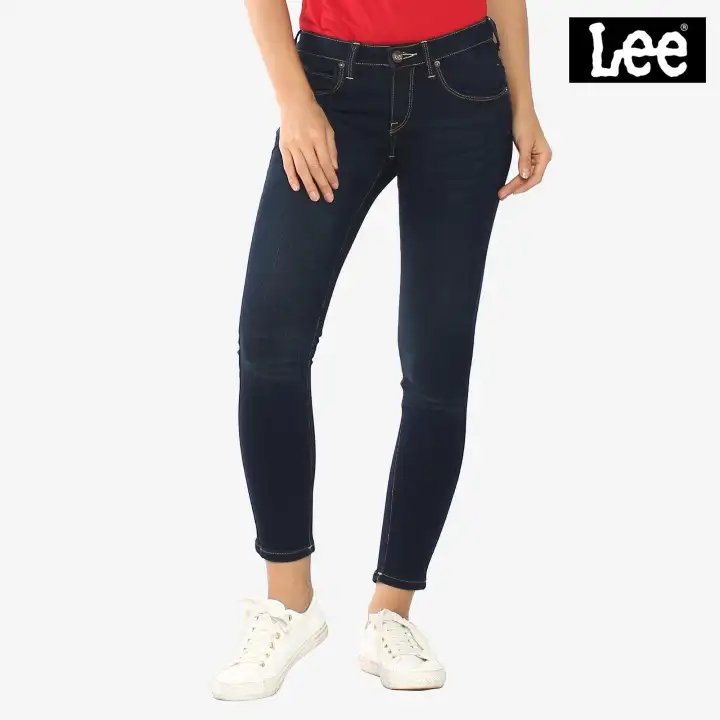 tops for blue jeggings