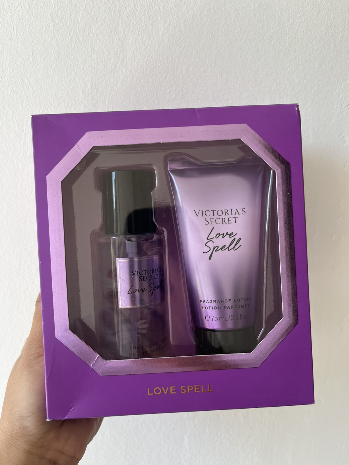 Victoria's Secret Love Spell 2 Piece Mini Mist & Lotion Gift Set