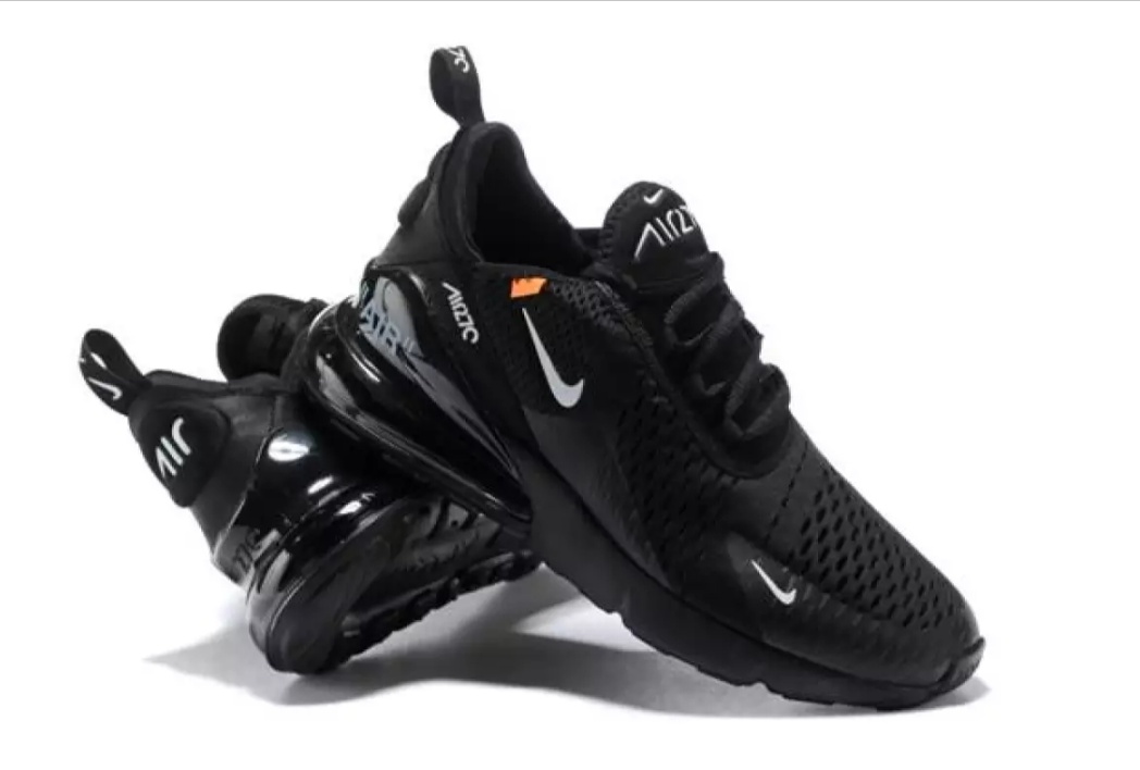 nike air max 270 triple black flyknit