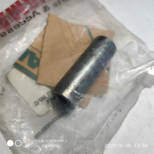 ORIGINAL YAMAHA FRONT WHEEL HUB SPACER FOR SNIPER 135 / CRYPTON