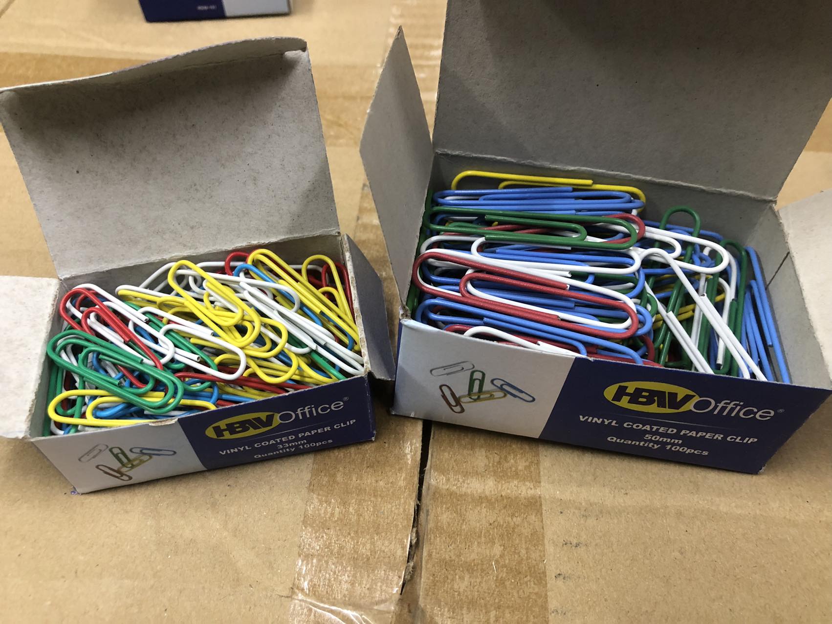 Paper Clip Vinyl Coated 33mm and 50mm