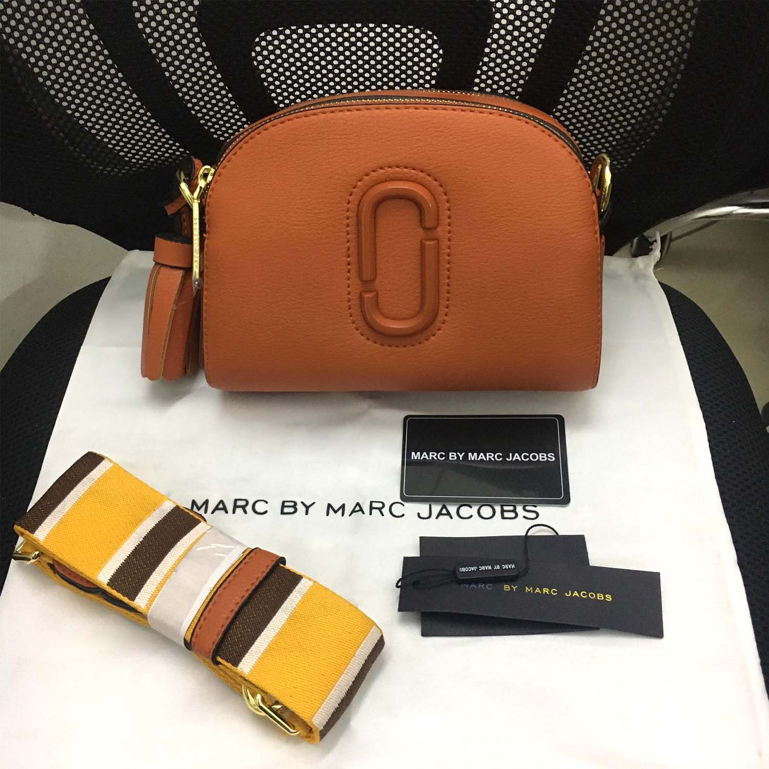 marc jacobs sling bag original price