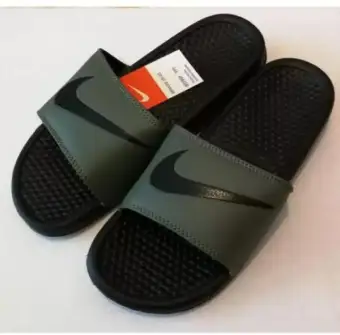 nike slippers for men black