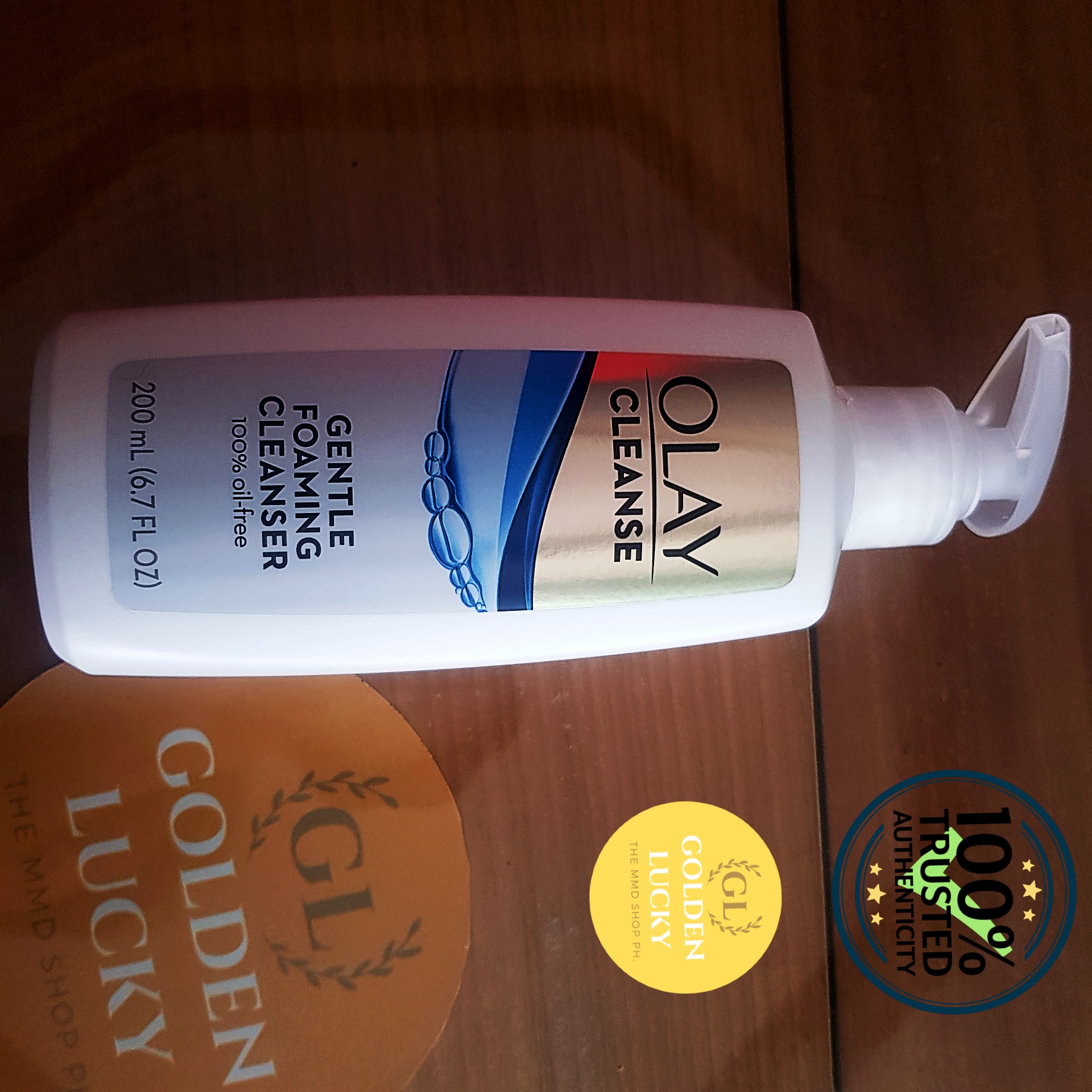 olay oil free cleanser