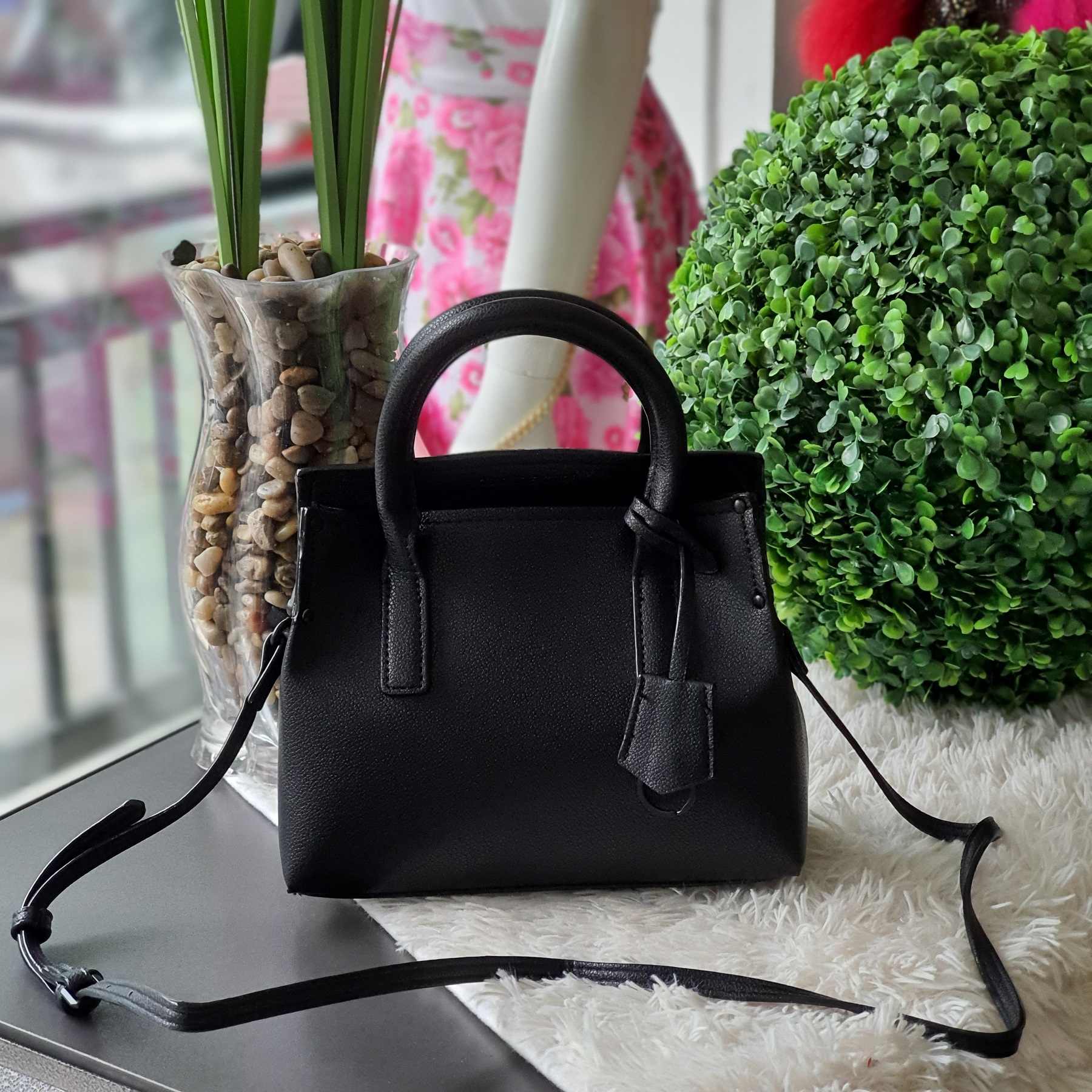 Charles and keith 2025 tuck in flap bag