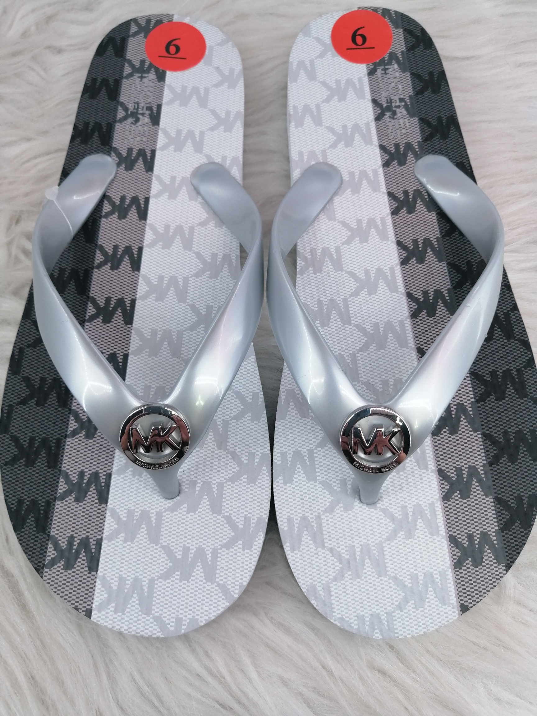 Michael kors flip flops womens silver Clearance