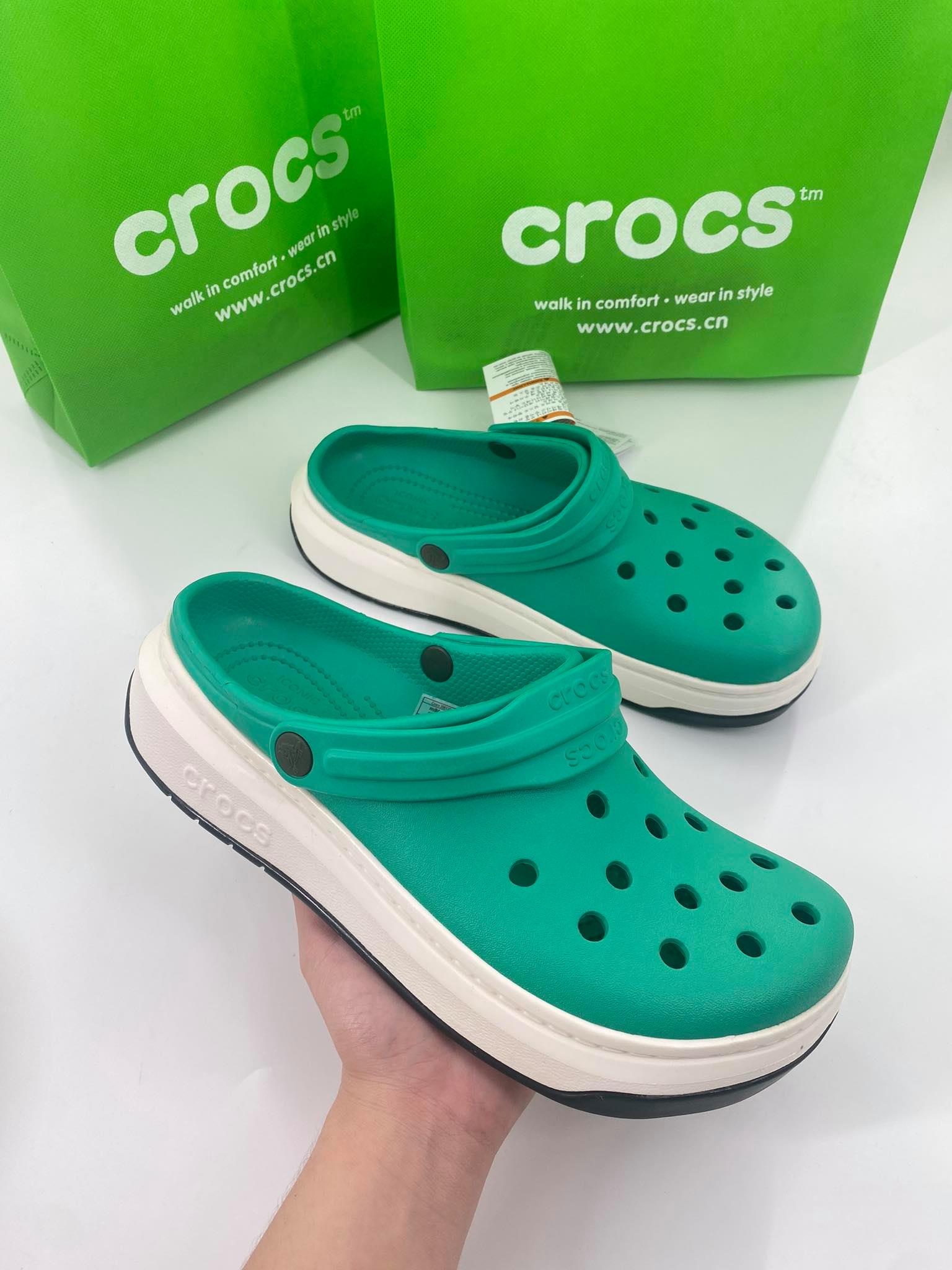 crocs full force green