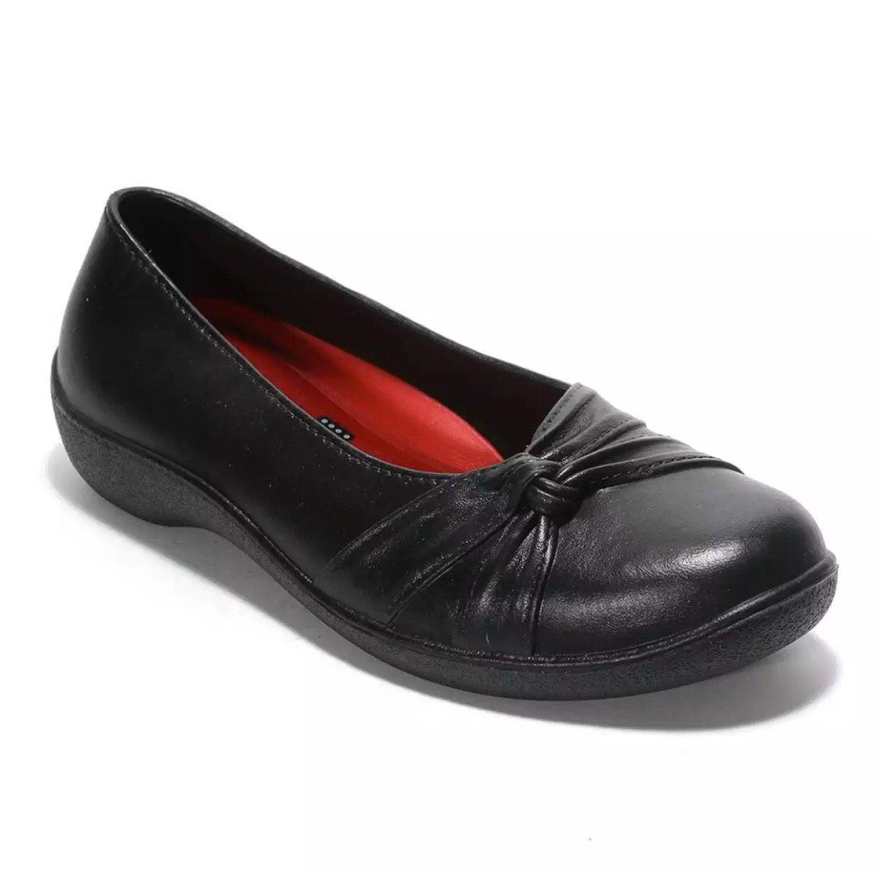 Easy Soft RILEY Women Black Shoes by World Balance | Lazada PH