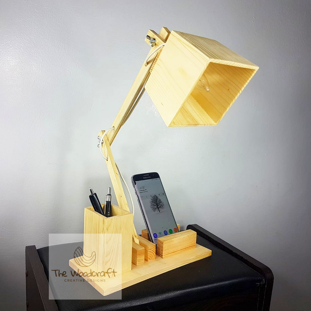 desk lamp with phone holder