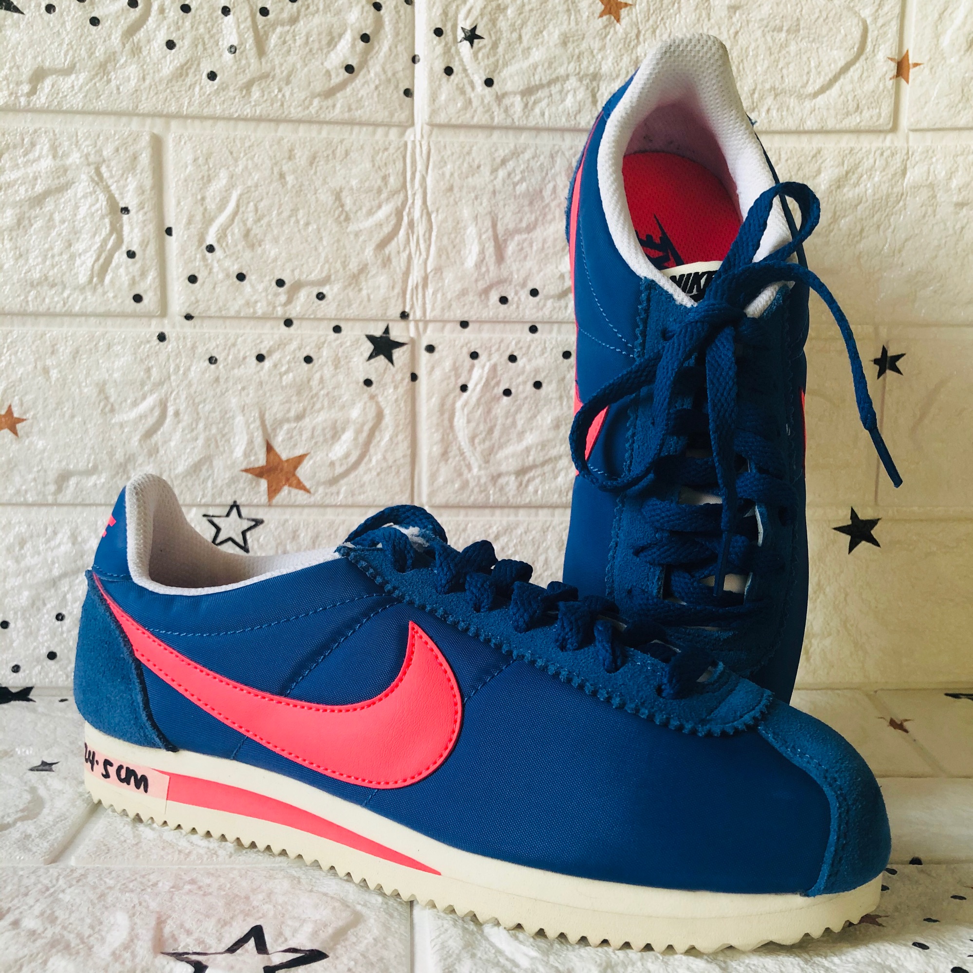 all blue cortez
