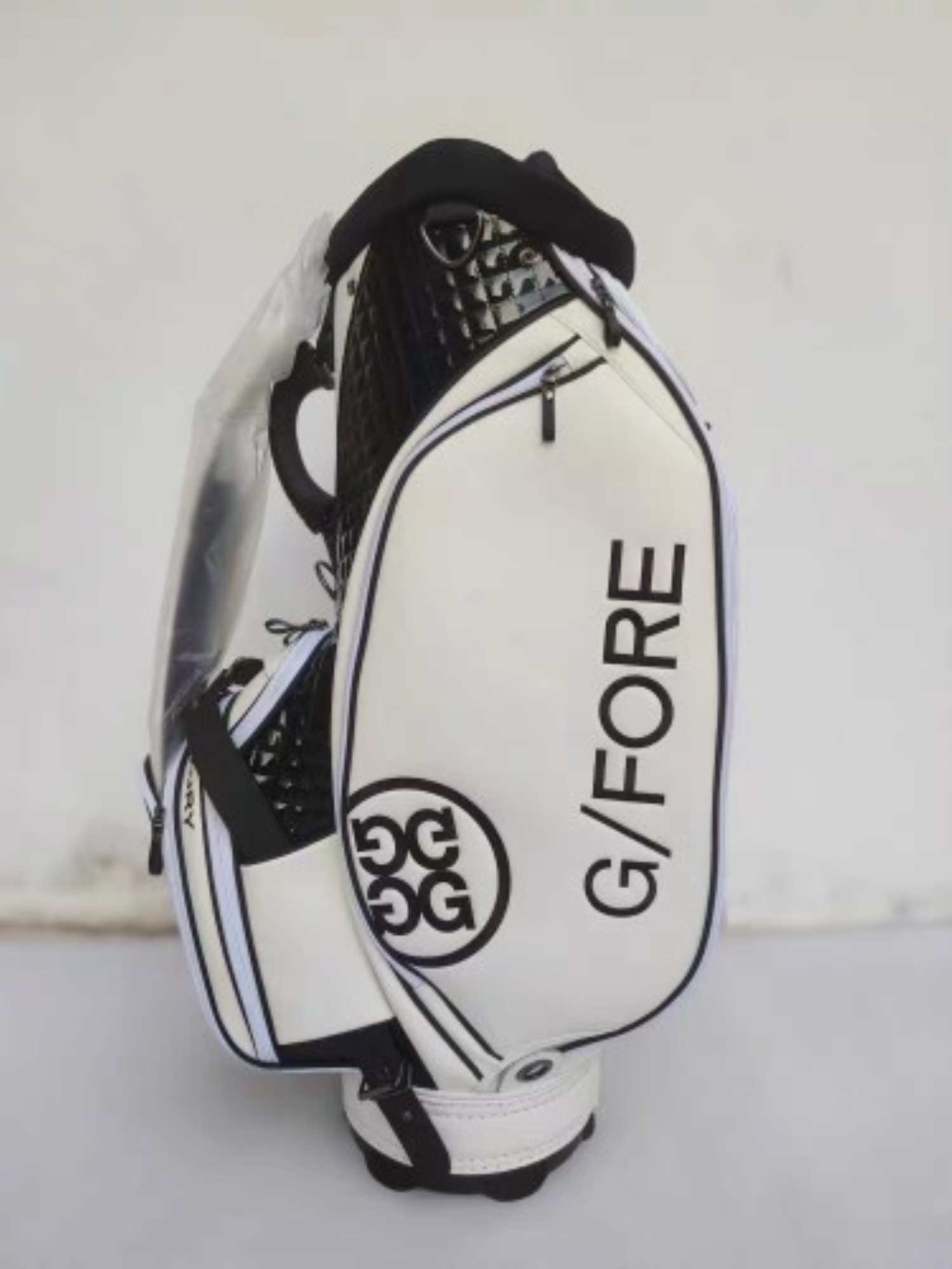 Titleist DESCENNTE PEARLY GATES ANEW FootJoy J.LINDEBERG ⊕ 2023 Golf