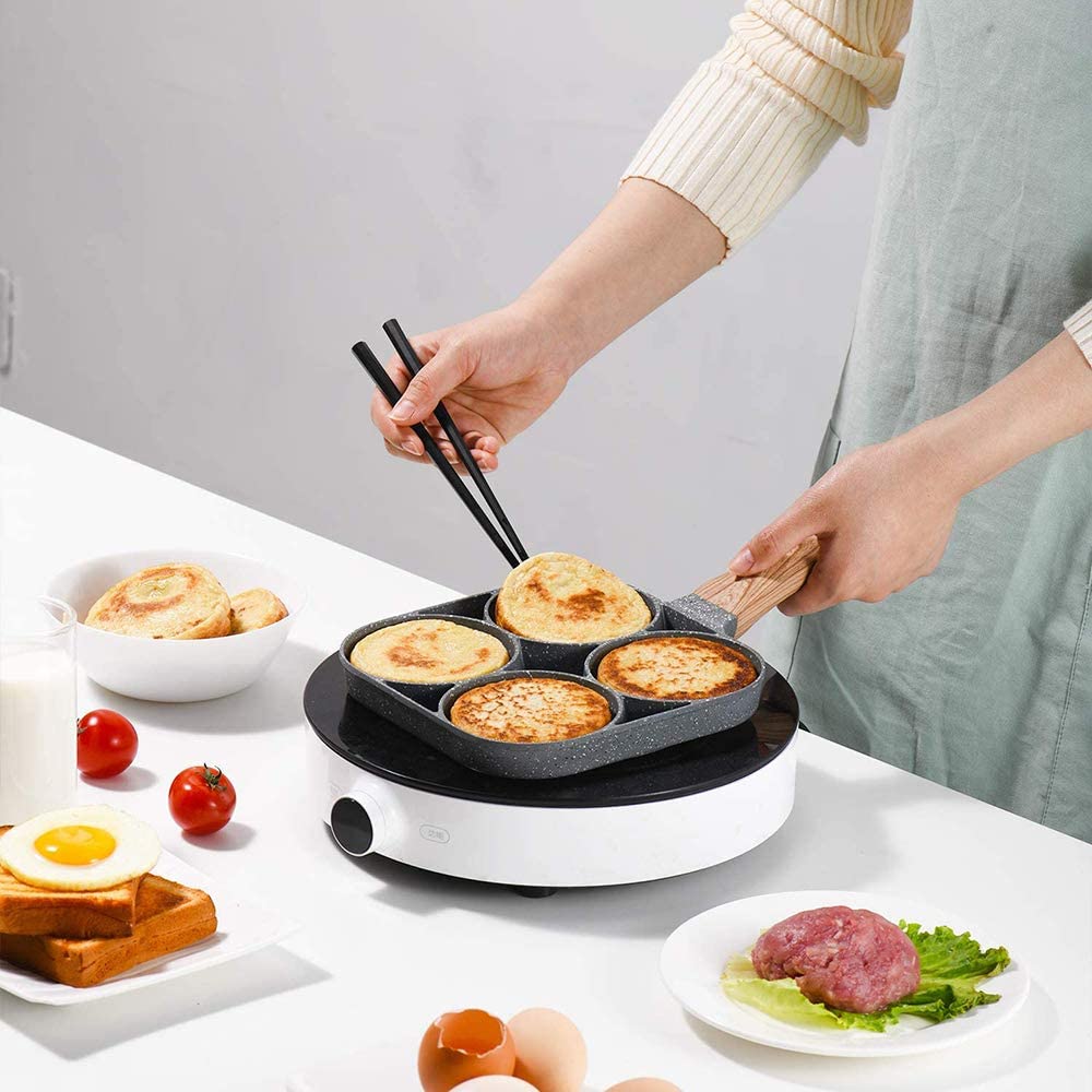 Yibao 3 Section Nonstick Egg Frying Pan 2 in 1 Divided Frying Grill Pan Pancake Omelette Pan Aluminium Alloy Fried Egg Cooker for Cooking Ham Omelet