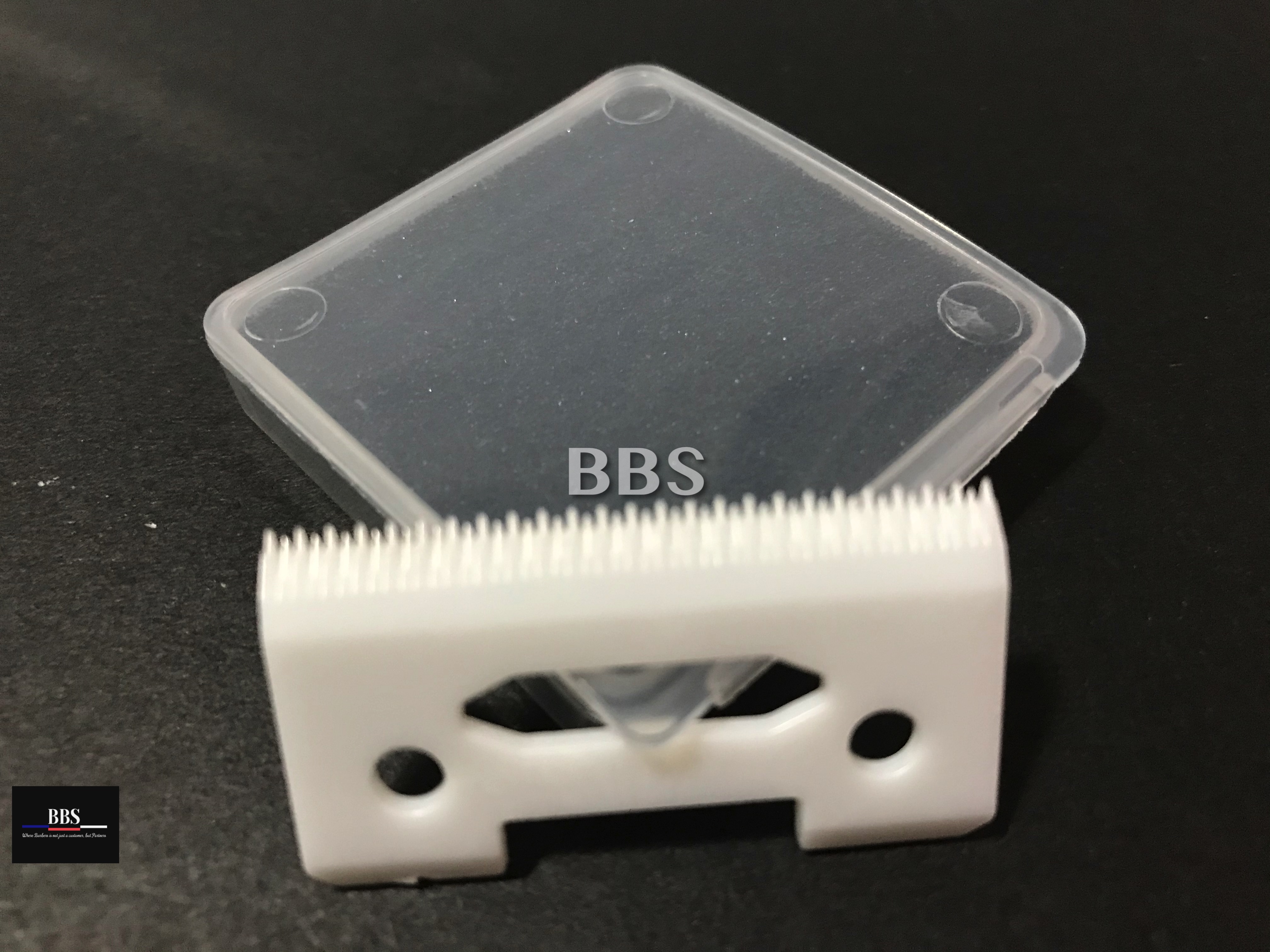 stagger tooth ceramic blade