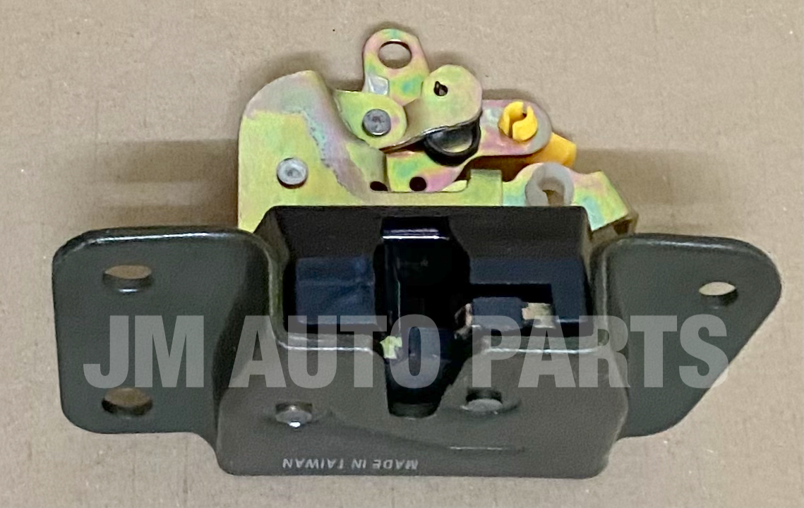 Mitsubishi Adventure Back Door Lock Back Door Latch Back Door Striker