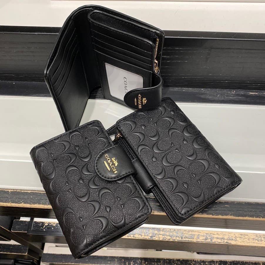 Sale! Embossed Black Medium size Coach wallet with zipper | Lazada PH