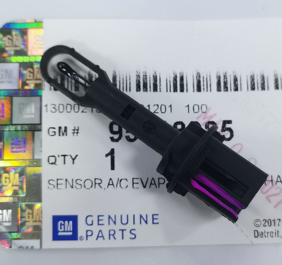 GM Evaporator Temperature Sensor for Chevrolet Sonic / Chevrolet Spin