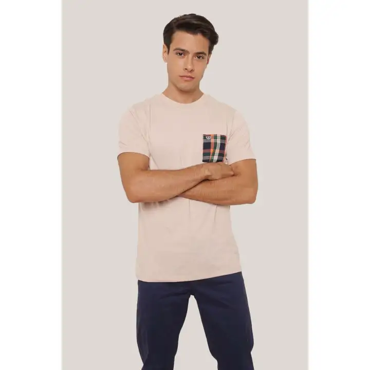 slim fit pocket tee