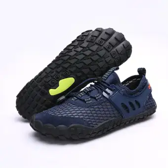 water shoes for beach walking