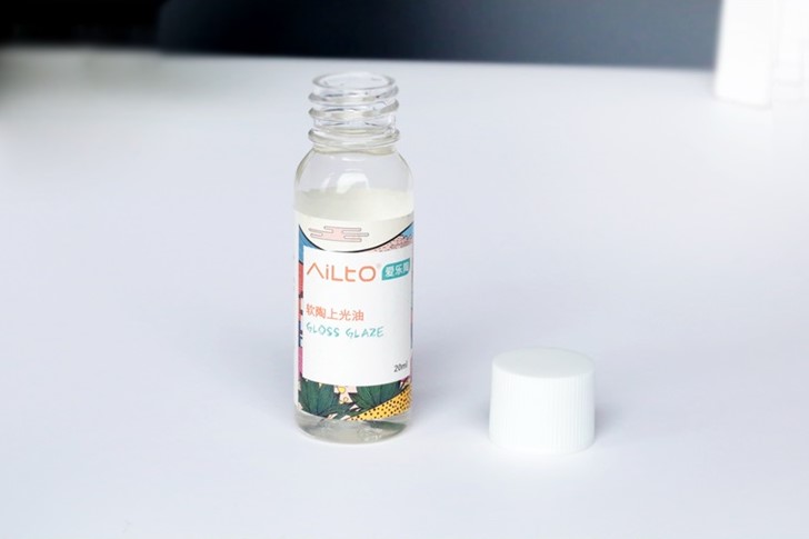 Ailto Gloss Glaze for Polymer Clay