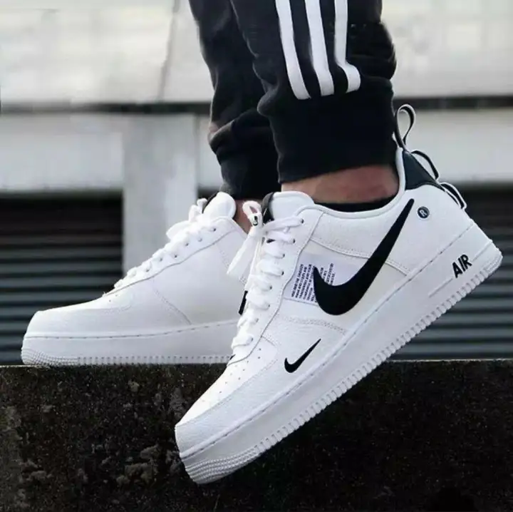 white sneakers for men nike