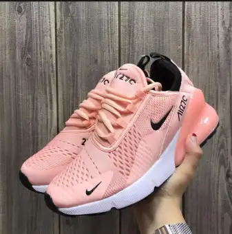nike salmon pink shoes