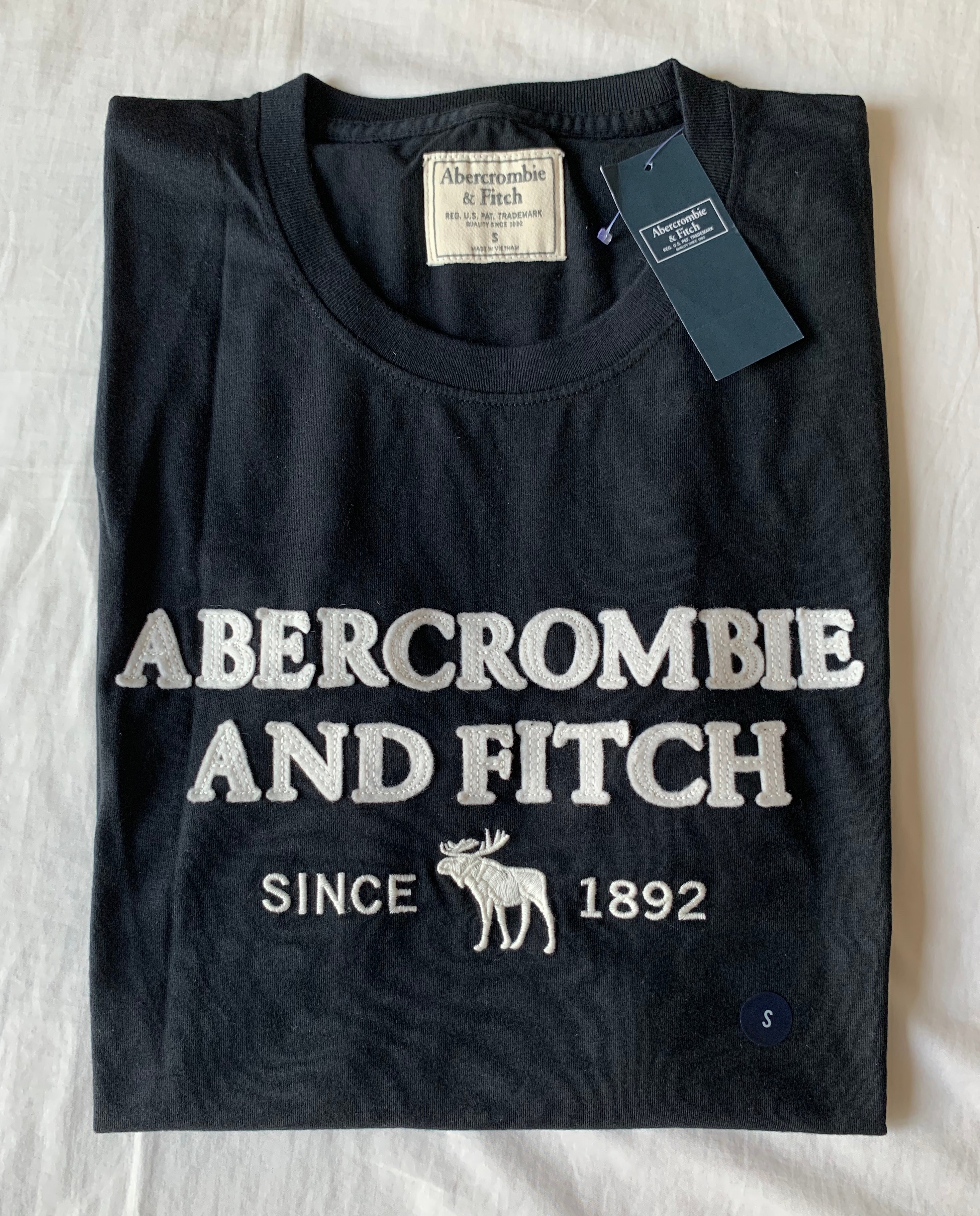 ABERCROMBIE \u0026 FITCH T-Shirt - Original 