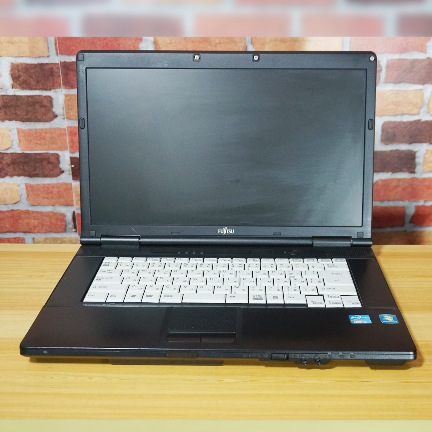 第二世代 Core i3-2330M　富士通　LIFEBOOK A561/D ノートパソコン （4146） Amazon.co.jp: FUJITSU 富士通 LIFEBOOK A561/D Core i5 4GB 250GB DVD