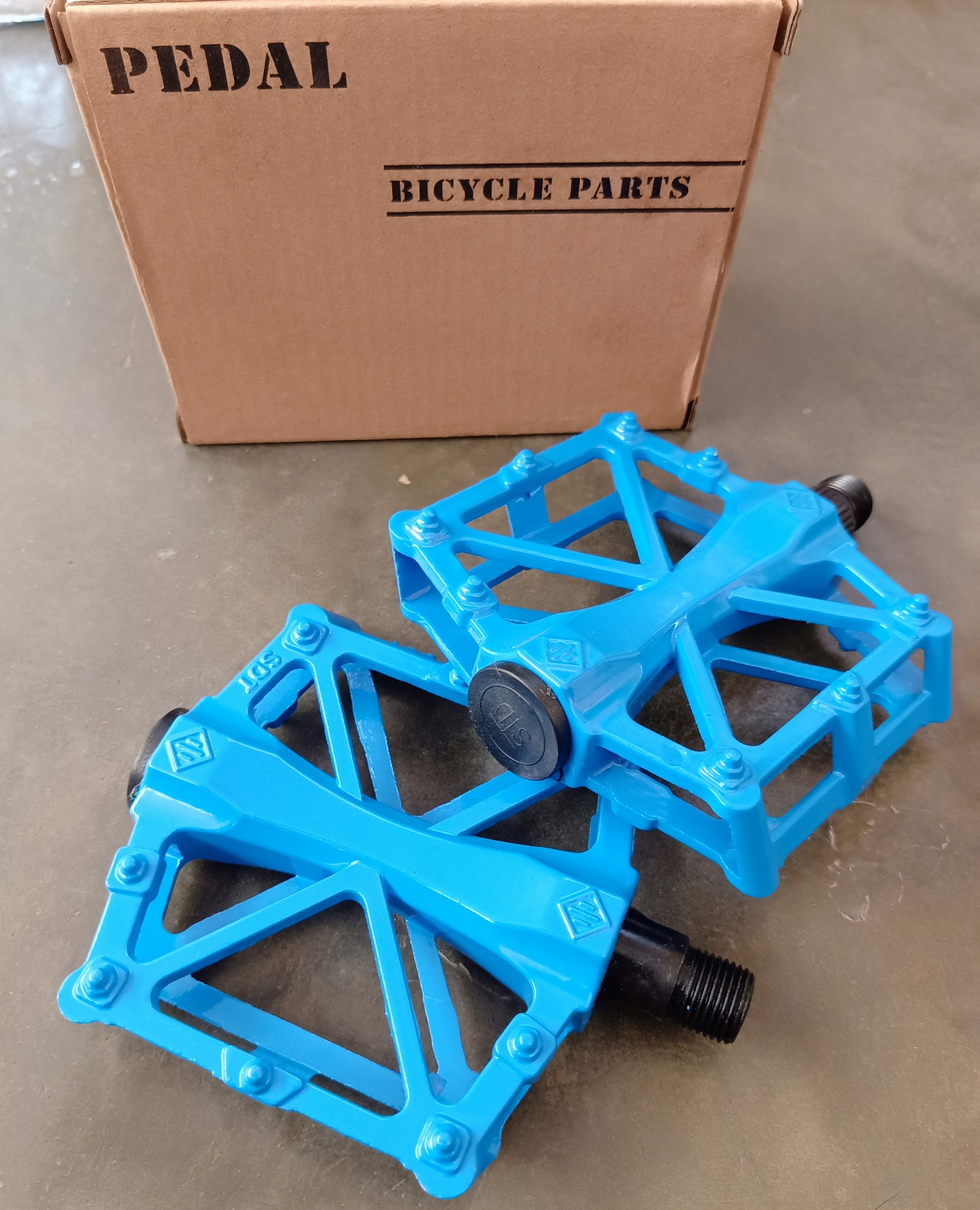 speed-run-flat-pedals-2-sealed-bearing-taiwan-quality-alloy-flat-pedals