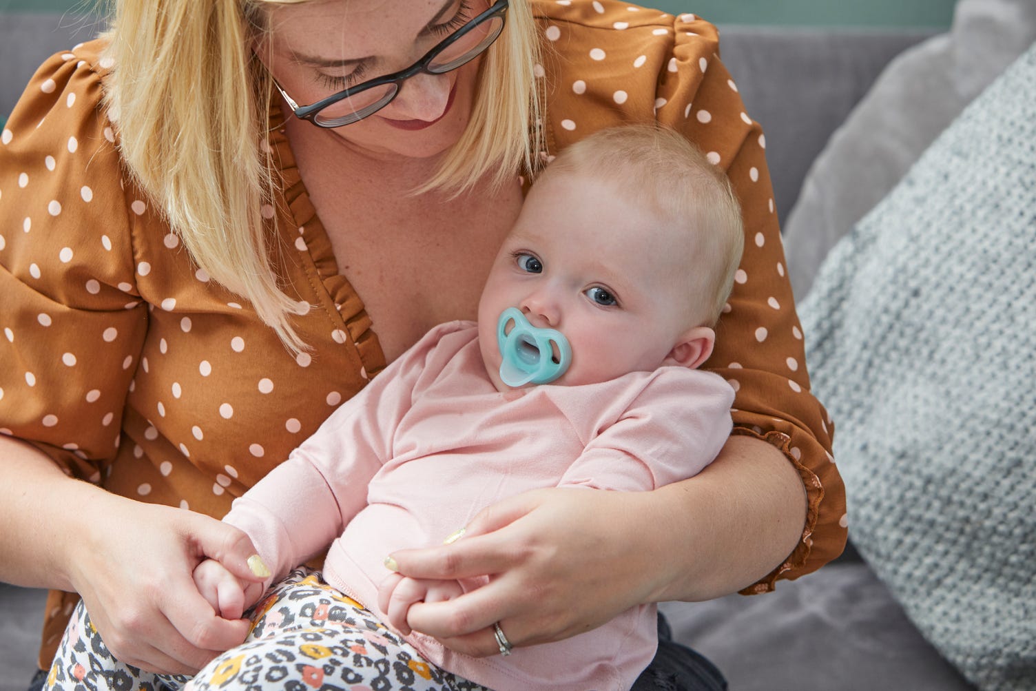 tommee tippee ultra light pacifier