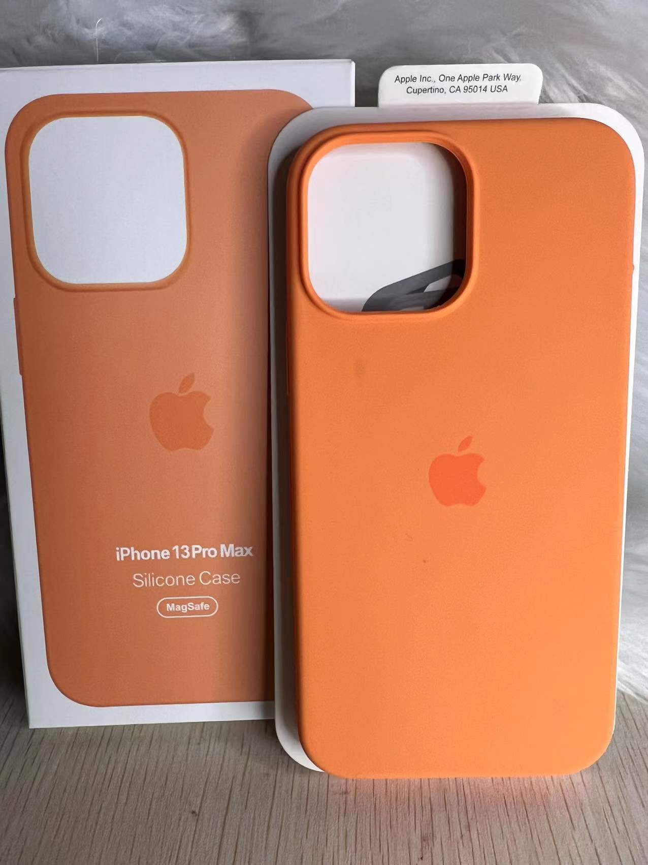 IPHONE 13 / 13 Pro / 13 Pro Max Case Liquid Silicone Magsafe Case