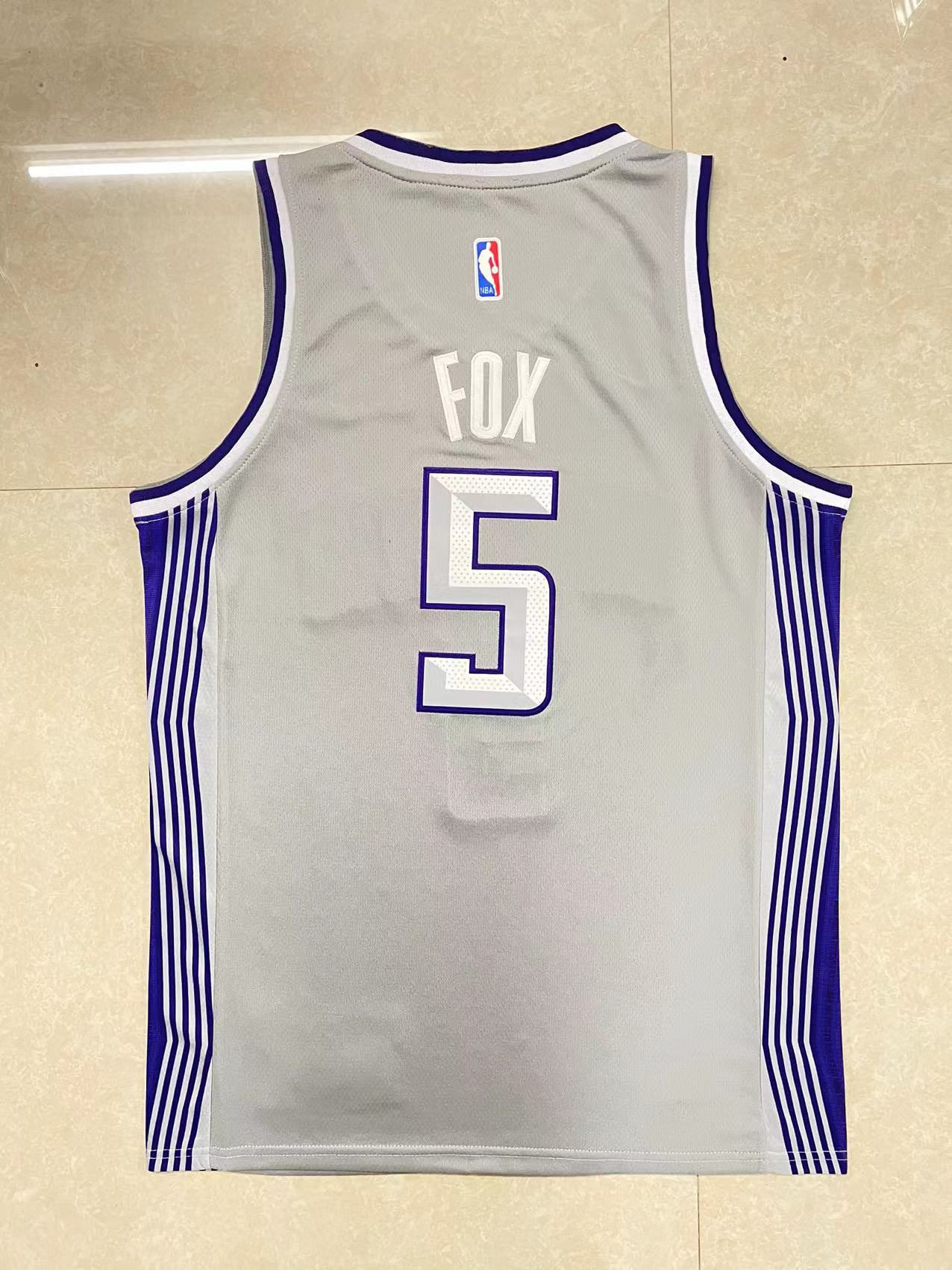 Men's Sacramento Kings De'Aaron Fox Fanatics Branded Gray 2022/23 Fastbreak  Jersey - City Edition