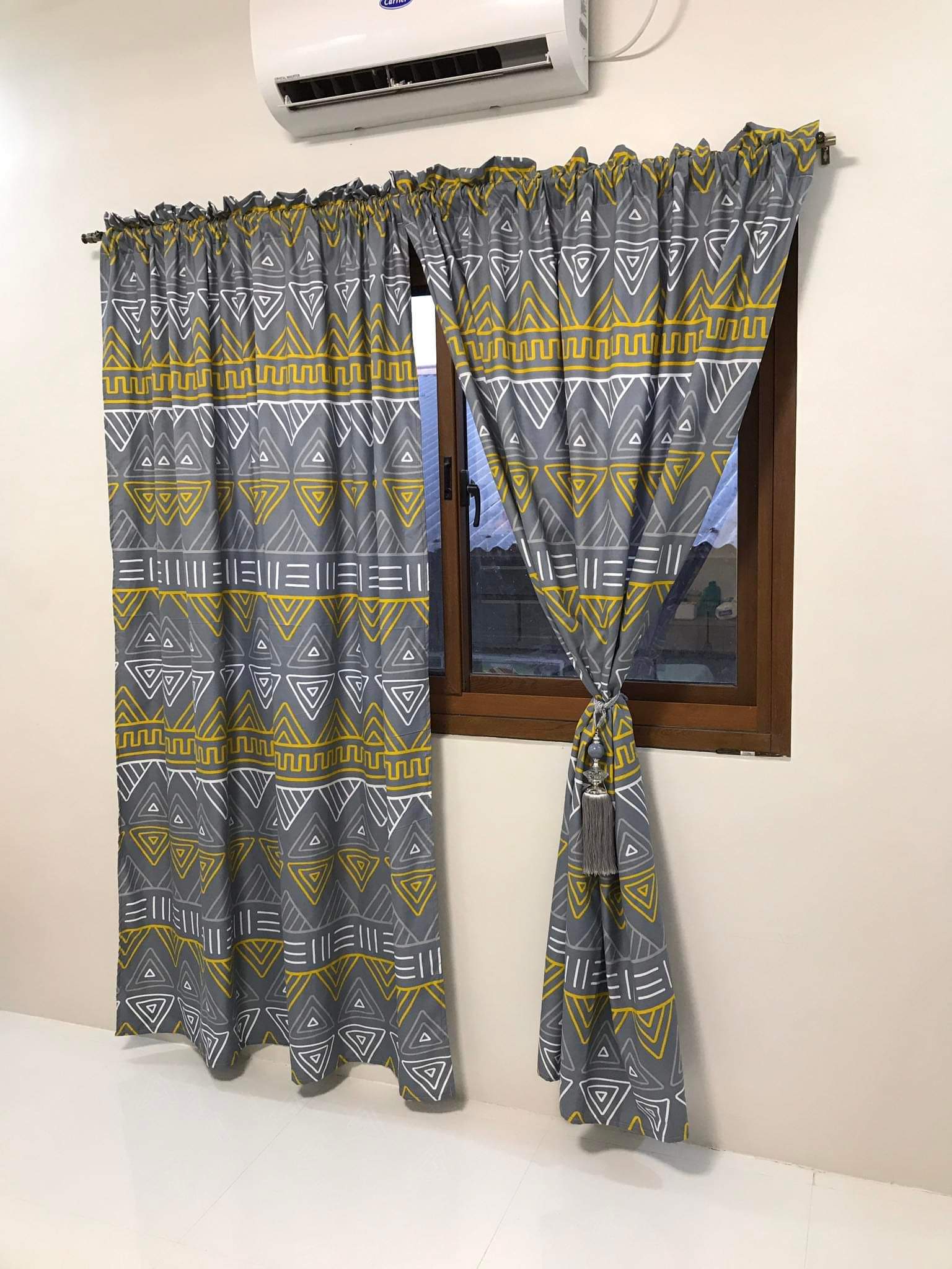 BOHEMIAN CANADIAN CURTAINS Non Ring 7ft 60x85 MAKAPAL Lazada PH