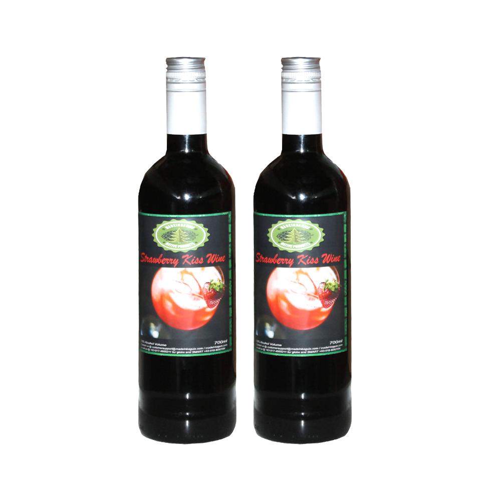 Baguio Strawberry Kiss Wine 700ml Set of 2