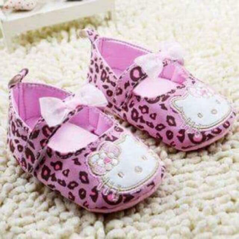 hello kitty baby shoes ,fit pang 612 month Lazada PH