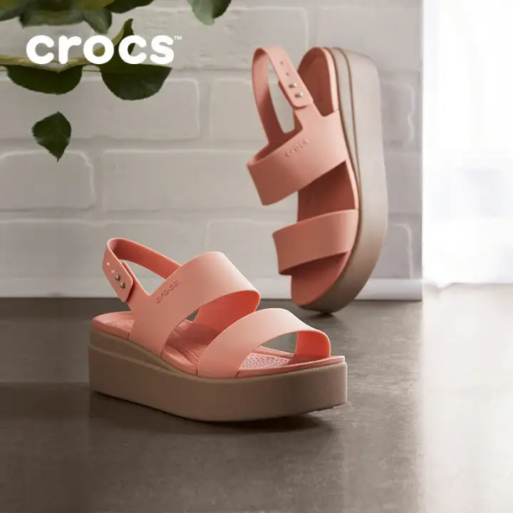 crocs flagship store