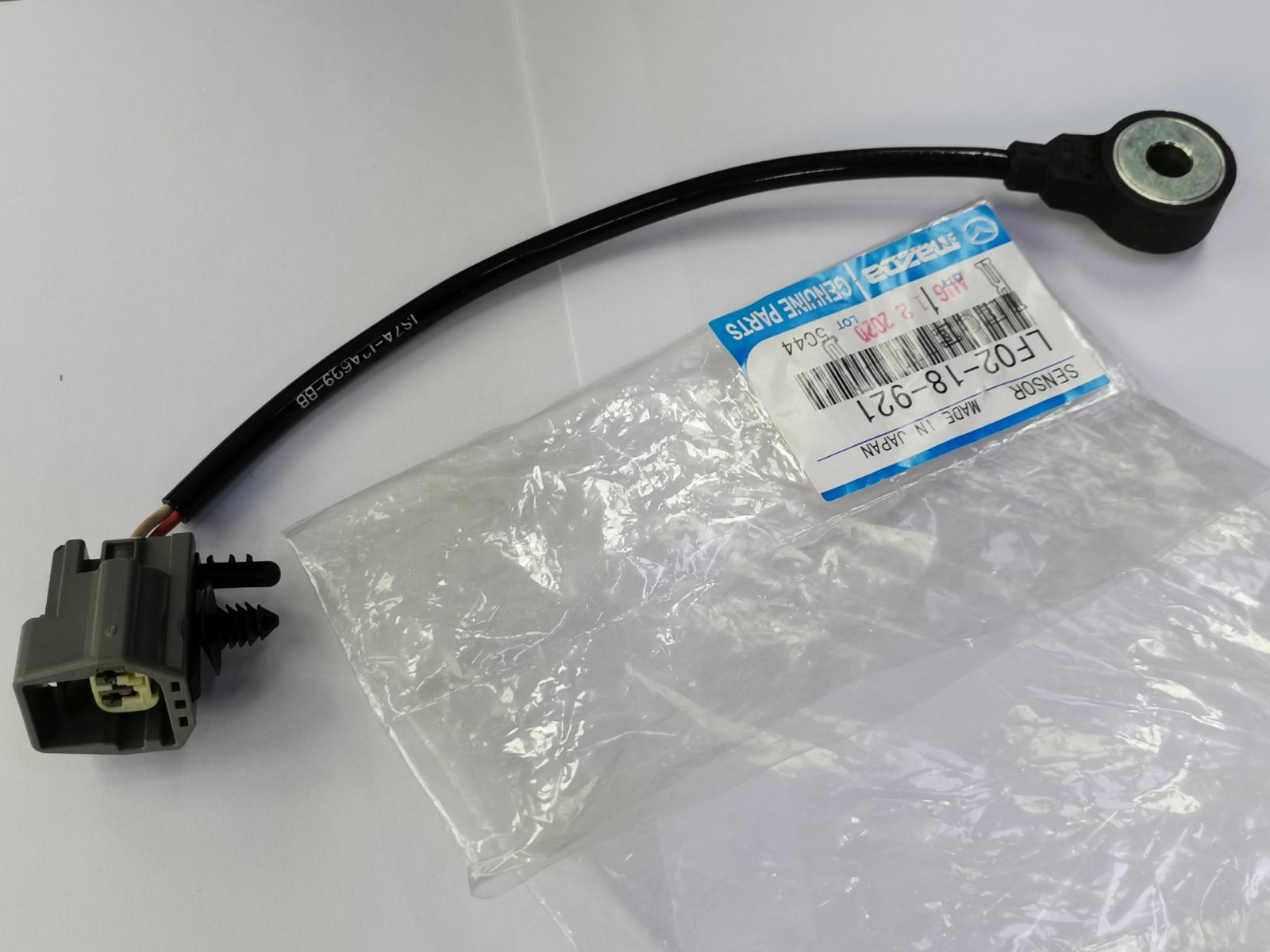 Mazda Knock Sensor for Ford Escape 2.3L 20062012 / Ford Focus 1.8L & 2