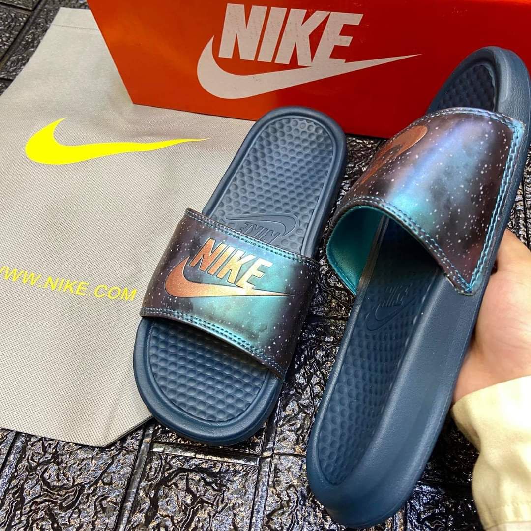 galaxy nike slides