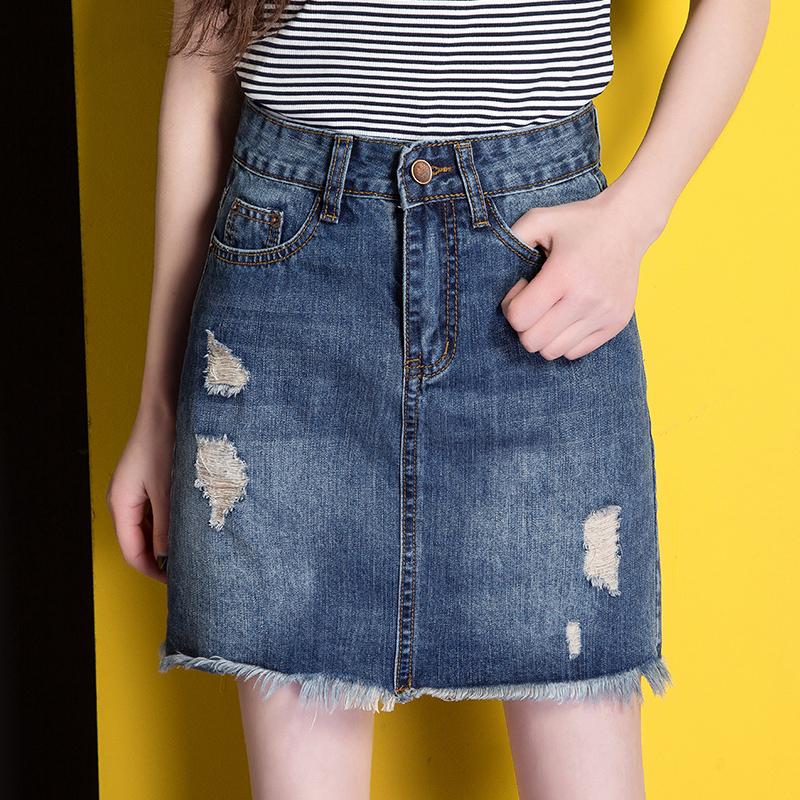 slimming denim skirt