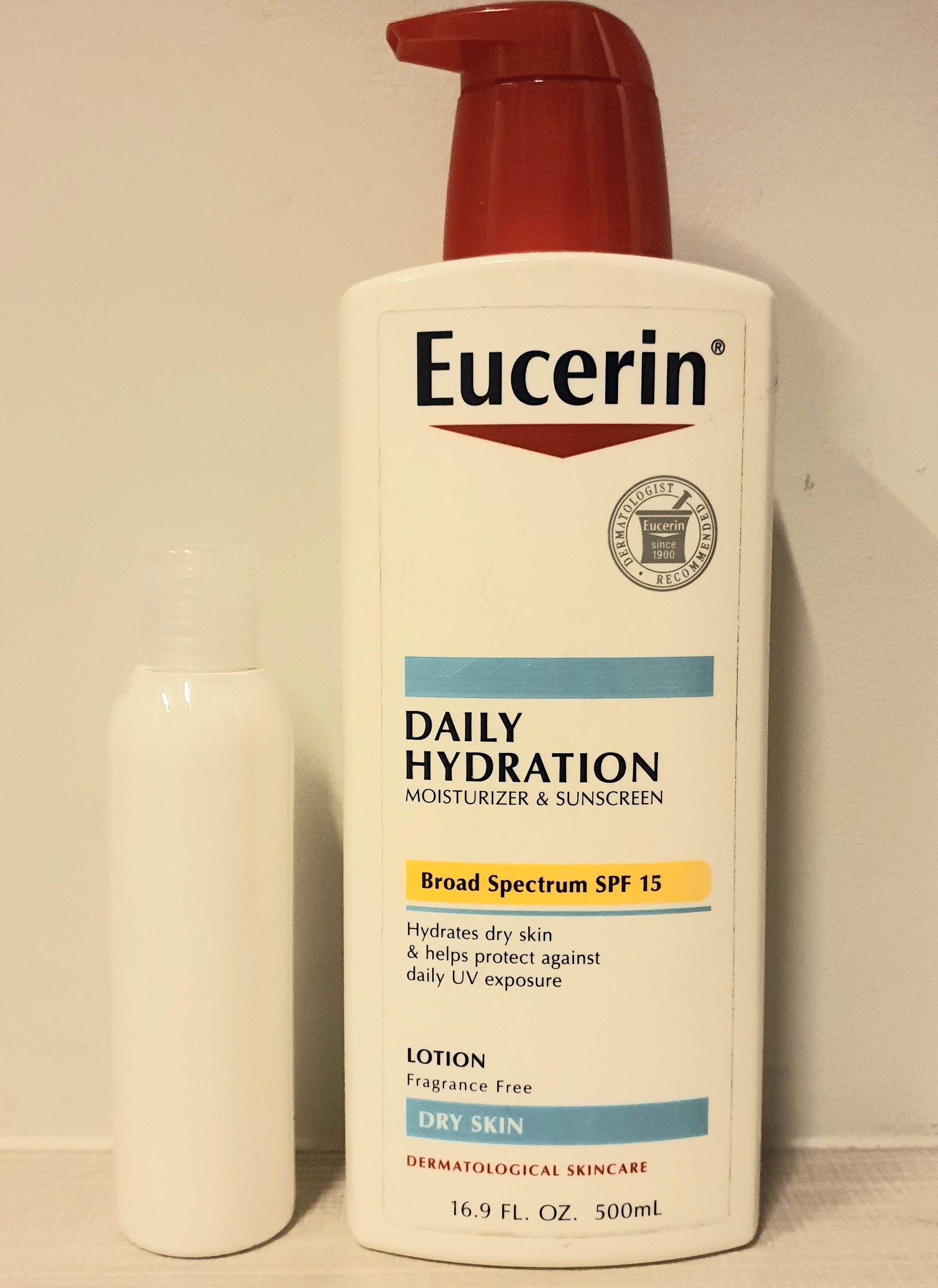 Eucerin Daily Hydration Moisturizer & Sunscreen Lotion SPF 15 REPACKED