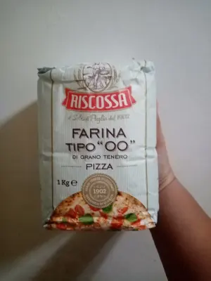Riscossa Pizza Flour Tipo 00 1kg from Italy