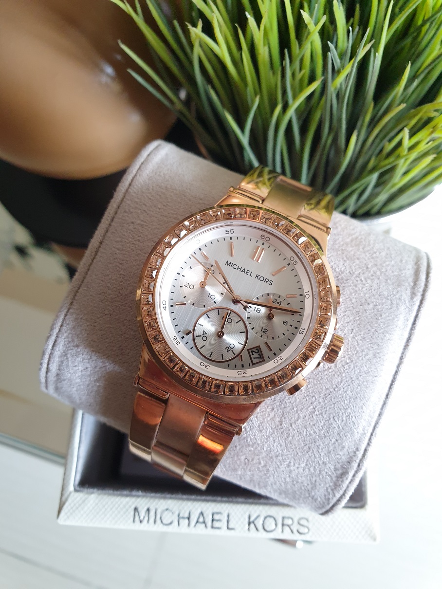 mk 5586 rose gold